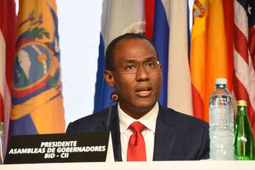 Clarke chairs IDB Board of Governors meeting